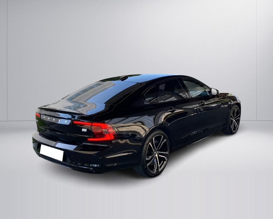 Volvo S90 T8 Ultimate (2)