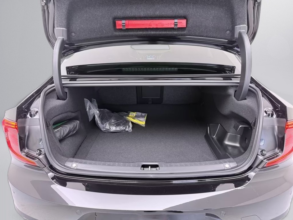 Volvo S90 T8 Recharge AWD Ultimate Dark - foto 39