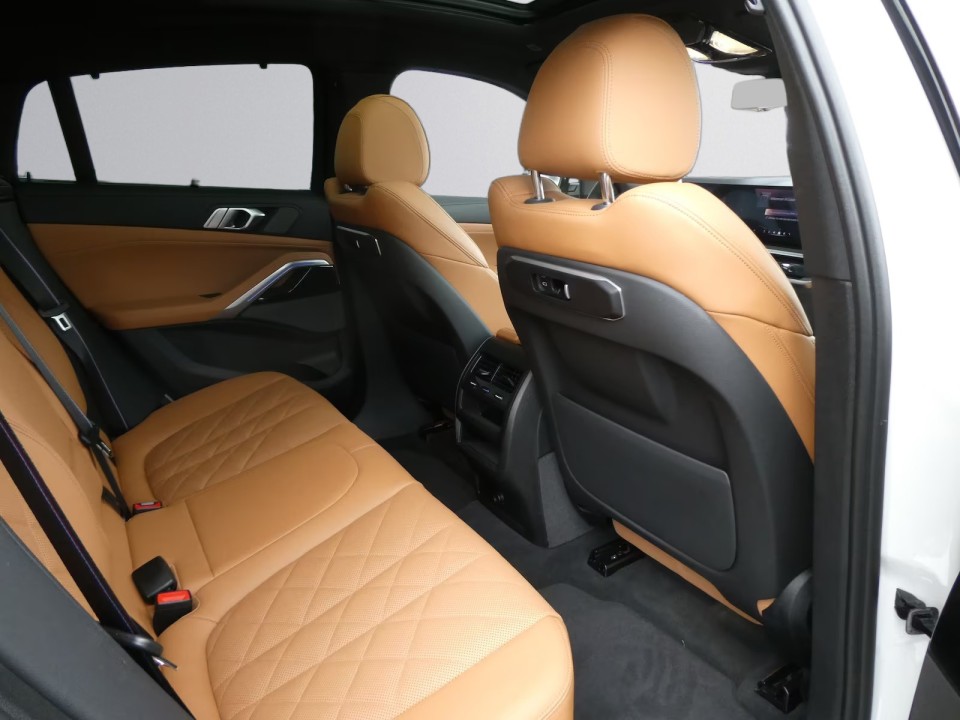 BMW X6 xDrive40i M-Sport - foto 11