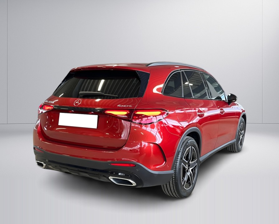 Mercedes-Benz GLC 220d 4MATIC (3)