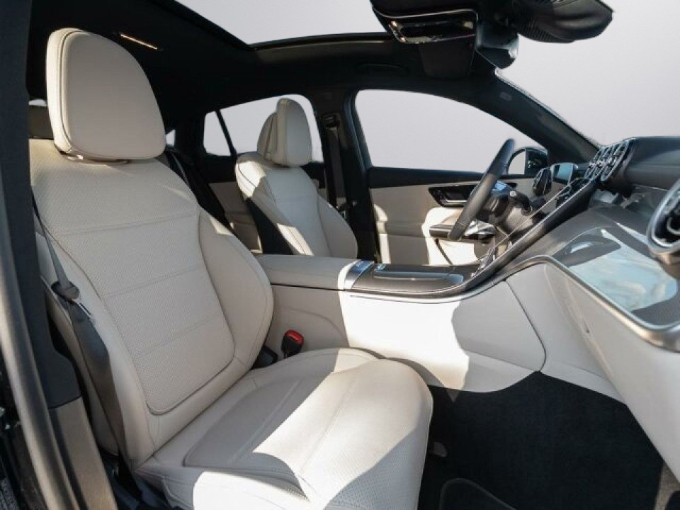 Mercedes-Benz GLC Coupé 200 4MATIC - foto 10