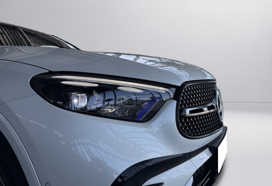 Mercedes-Benz GLC 300de 4MATIC - foto 13