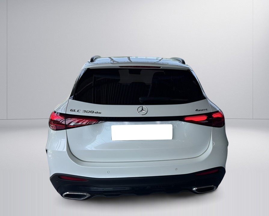 Mercedes-Benz GLC 300de 4MATIC (4)
