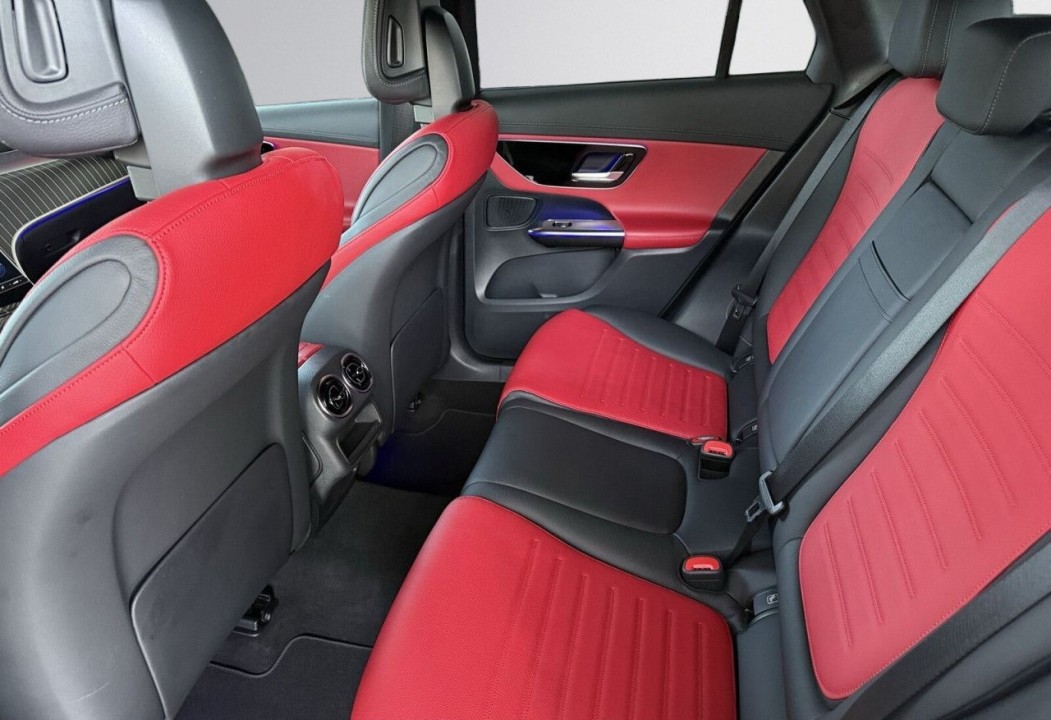 Mercedes-Benz GLC 300de 4MATIC - foto 7