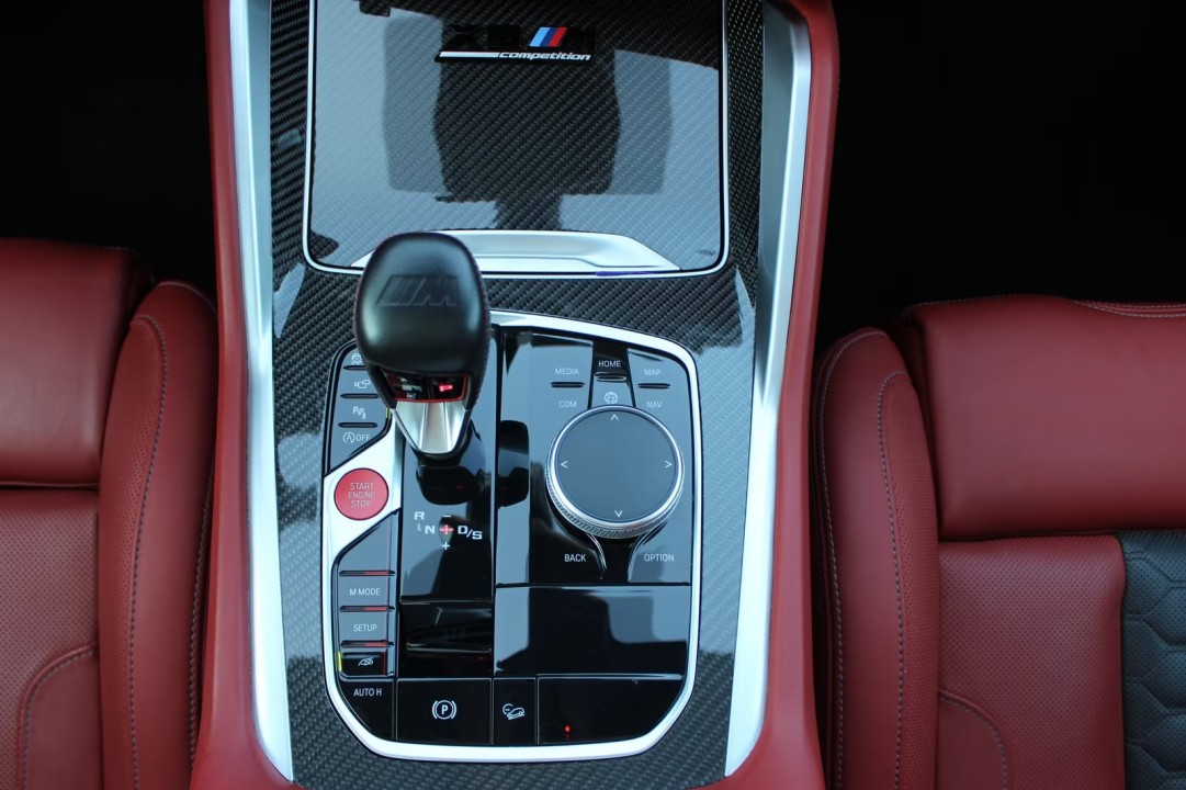 BMW X6 M Competition - foto 8