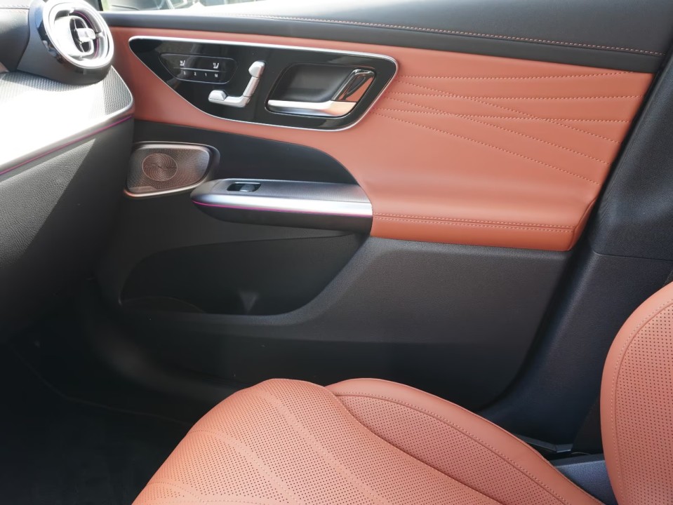 Mercedes-Benz GLC AMG 63 S 4MATIC+ E-Performance - foto 25