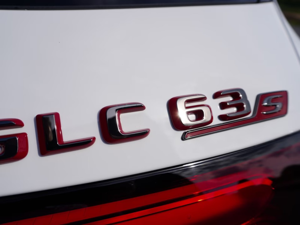 Mercedes-Benz GLC AMG 63 S 4MATIC+ E-Performance - foto 26