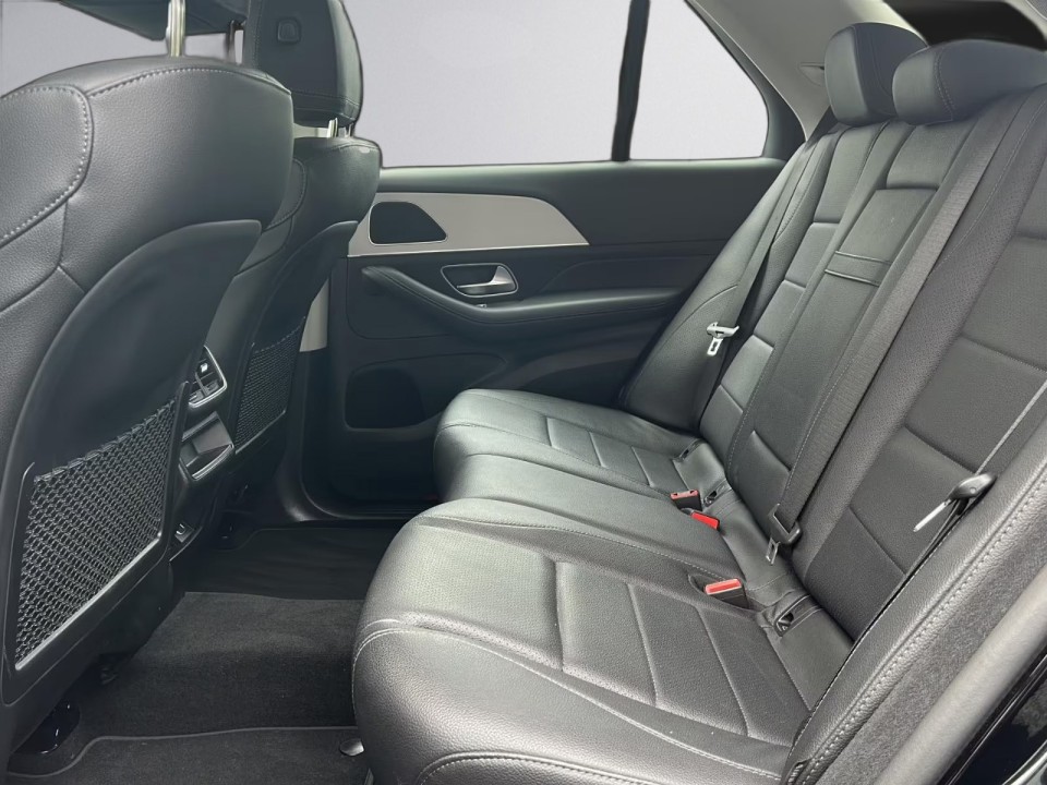 Mercedes-Benz GLE 350de - foto 22
