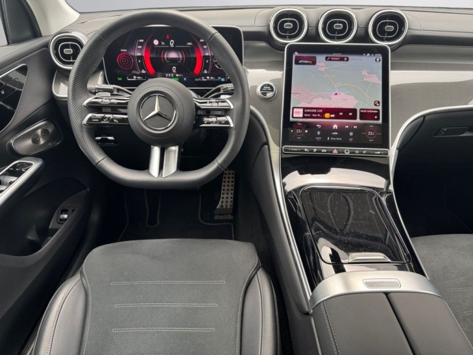 Mercedes-Benz GLC 300e 4MATIC - foto 9