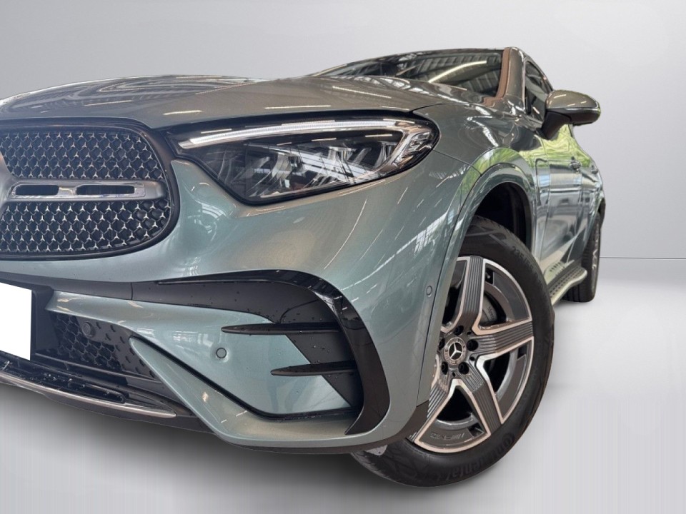 Mercedes-Benz GLC 300e 4MATIC - foto 17