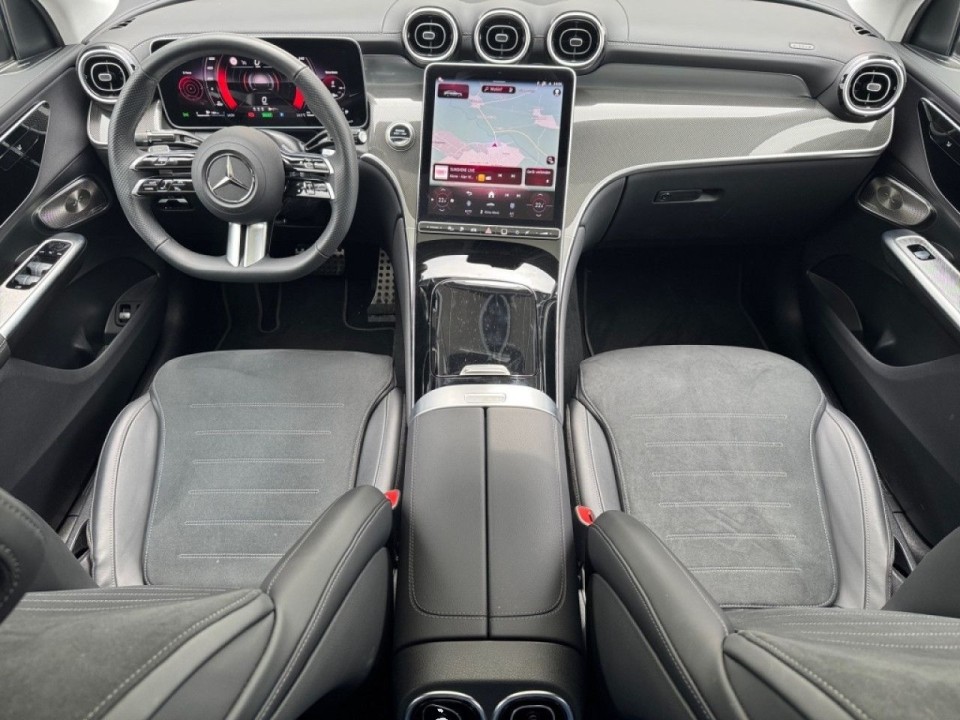 Mercedes-Benz GLC 300e 4MATIC - foto 8