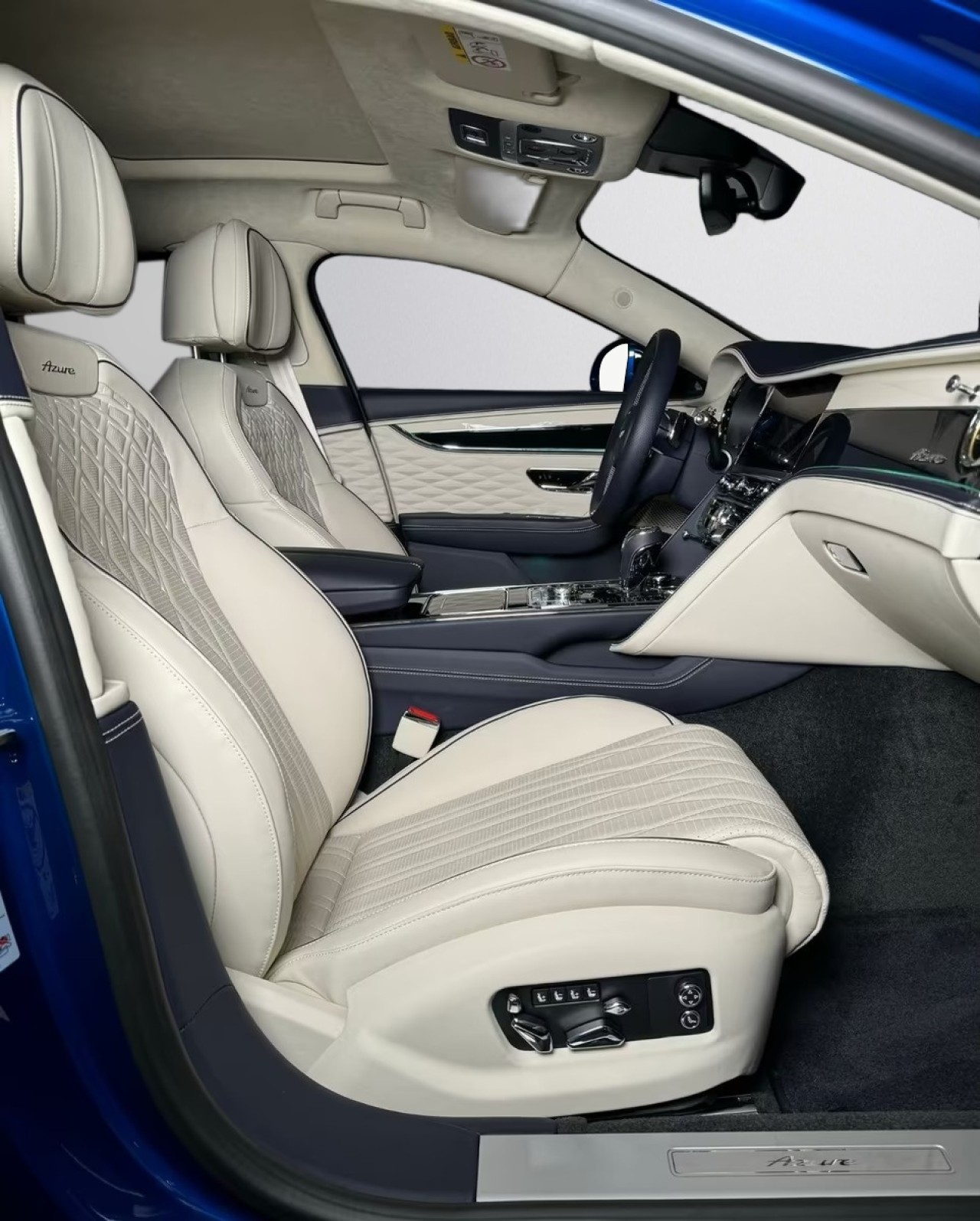 Bentley Flying Spur Azure V8 - foto 10