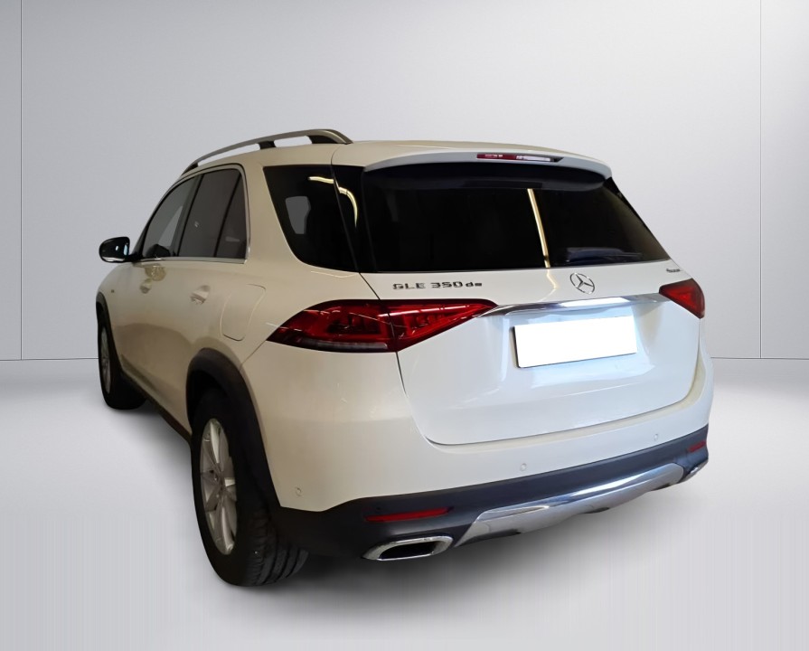 Mercedes-Benz GLE 350de (2)