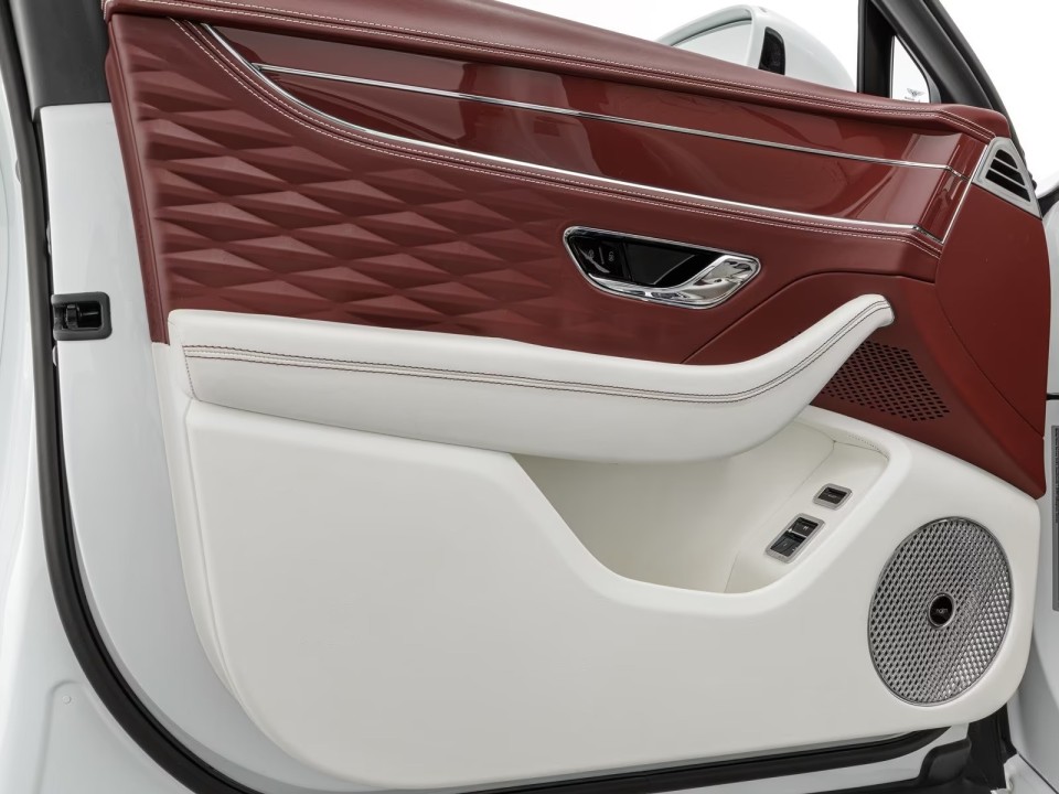 Bentley Flying Spur Speed - foto 24