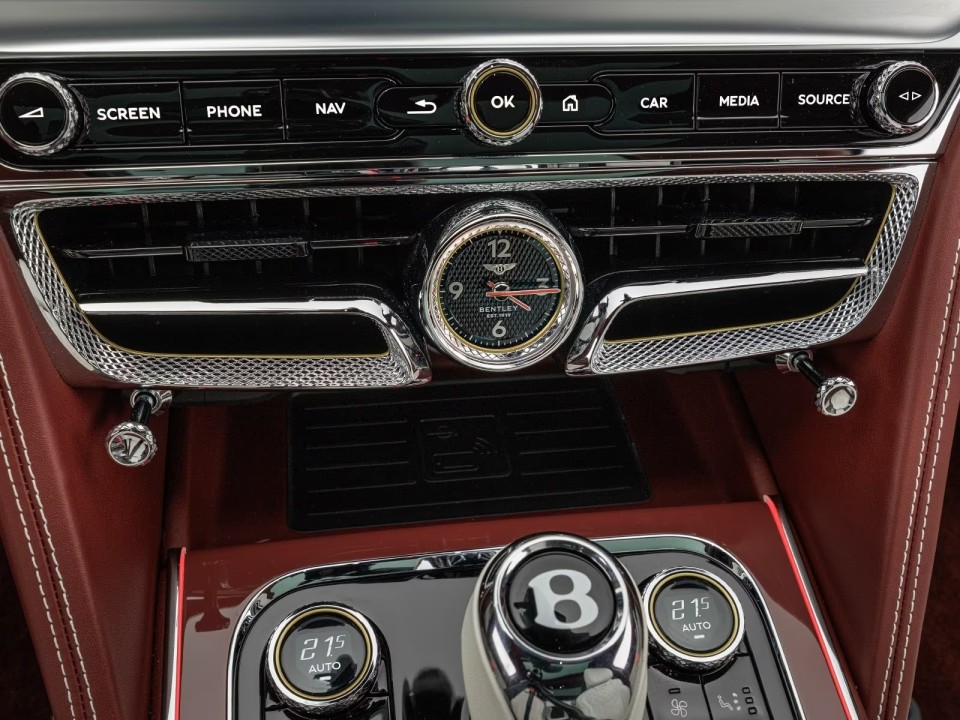 Bentley Flying Spur Speed - foto 16