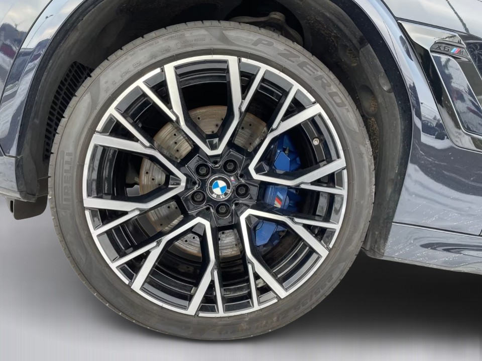 BMW X6 M Competition - foto 14