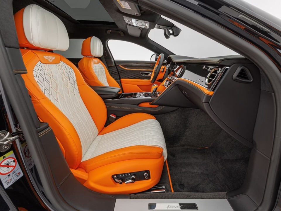 Bentley Flying Spur - foto 14