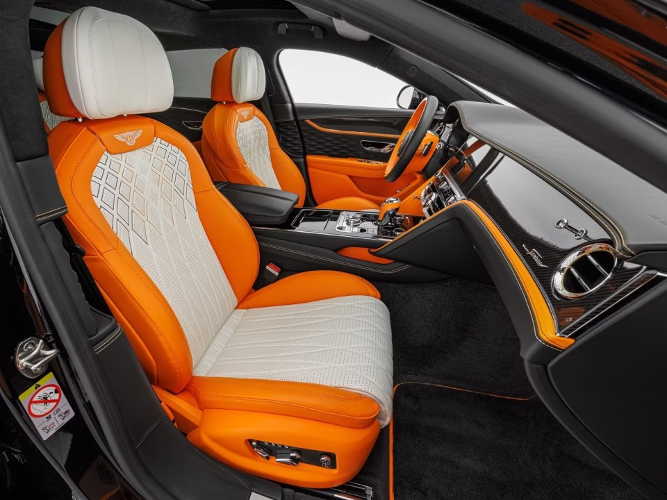 Bentley Flying Spur - foto 13