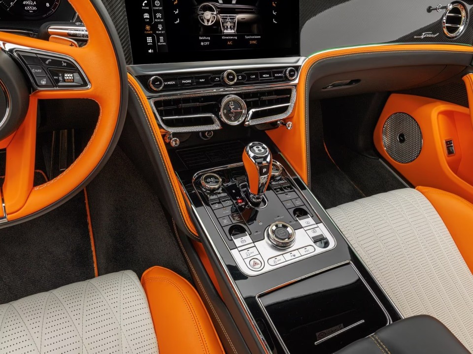 Bentley Flying Spur - foto 16