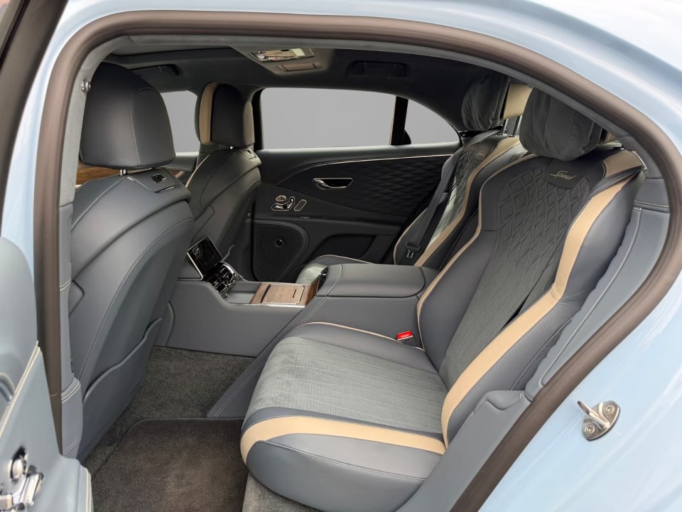 Bentley Flying Spur Speed W12 - foto 20