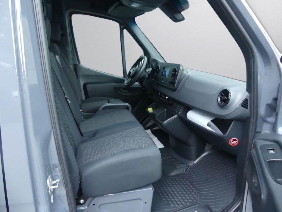 Mercedes-Benz Sprinter 317 CDI - foto 9