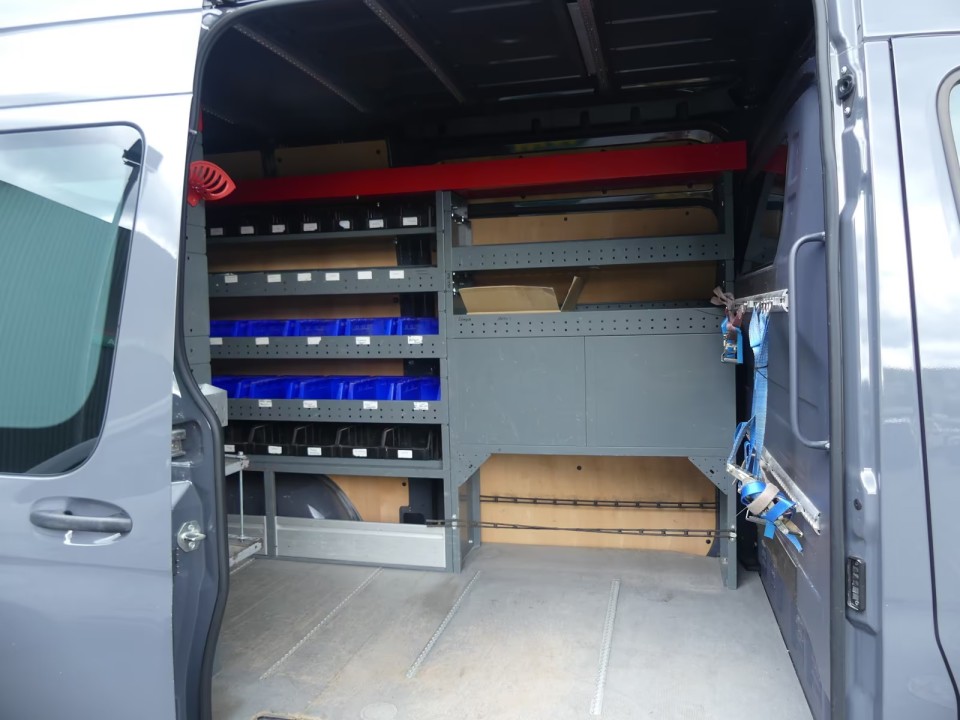 Mercedes-Benz Sprinter 317 CDI - foto 21