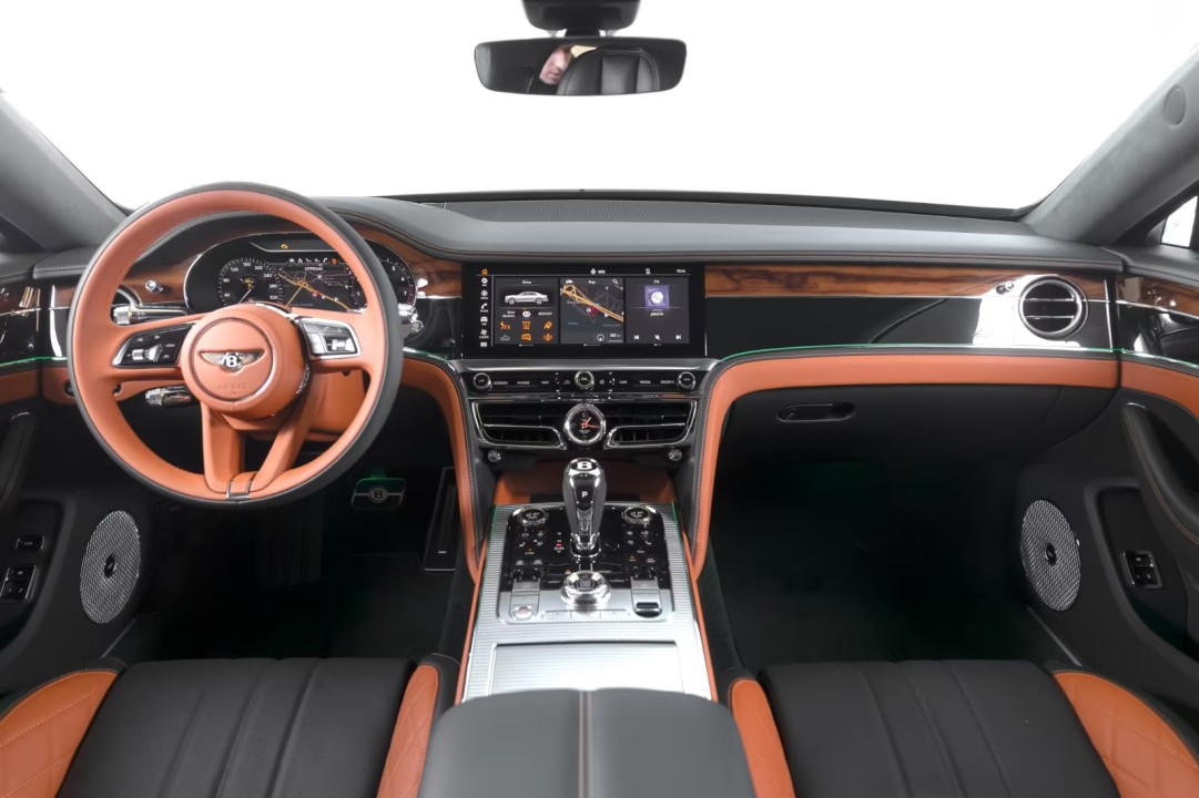 Bentley Flying Spur S V8 - foto 12