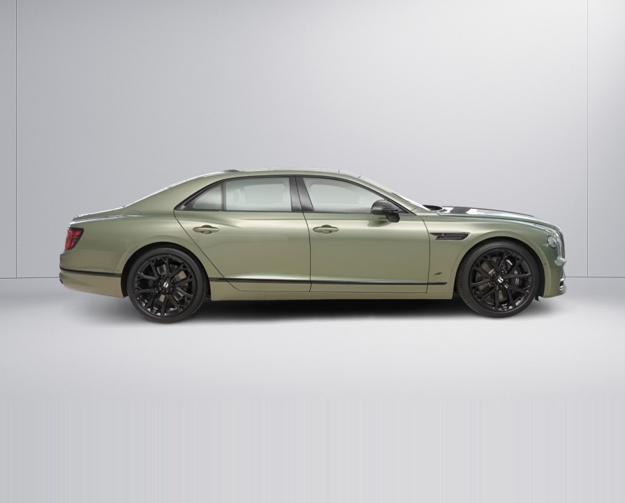Bentley Flying Spur S V8 (2)