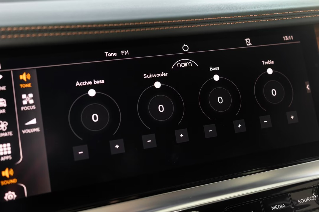 Bentley Flying Spur S V8 - foto 18