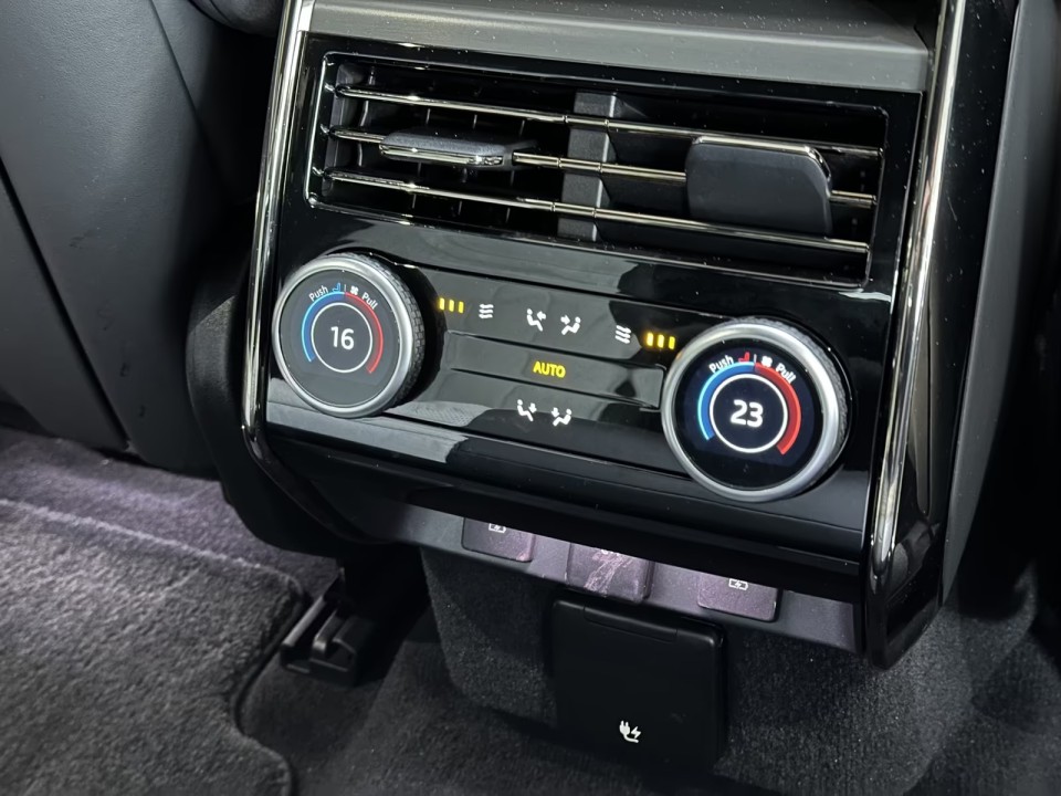 Land Rover Range Rover Sport D300 Dynamic HSE - foto 21