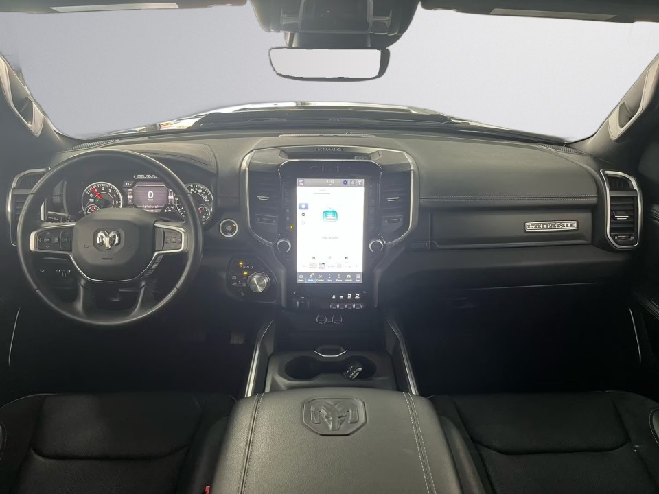 Dodge RAM 1500 Laramie - foto 11