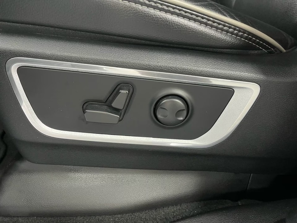 Dodge RAM 1500 Laramie - foto 21