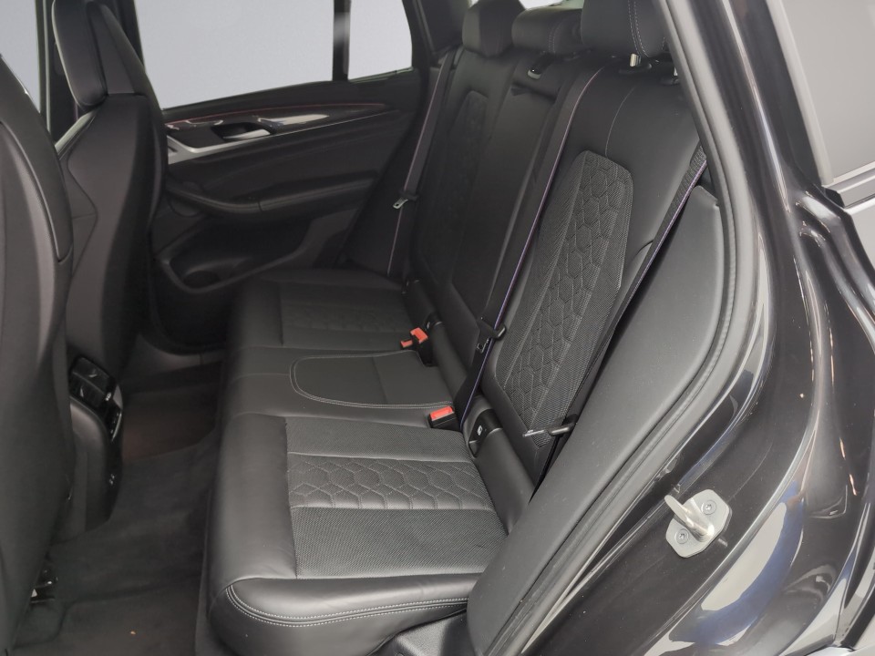 BMW X3 M Competition - foto 11