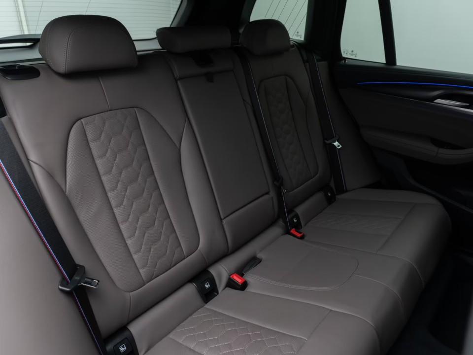 BMW X3 M Competition - foto 17