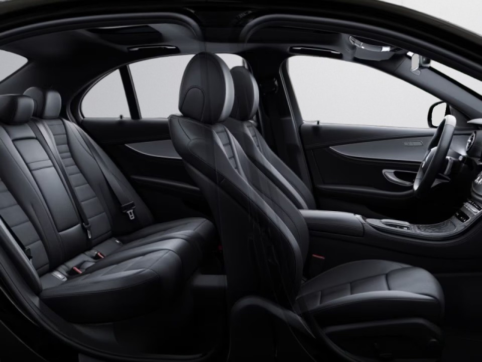 Mercedes-Benz E 300de AMG Line - foto 16