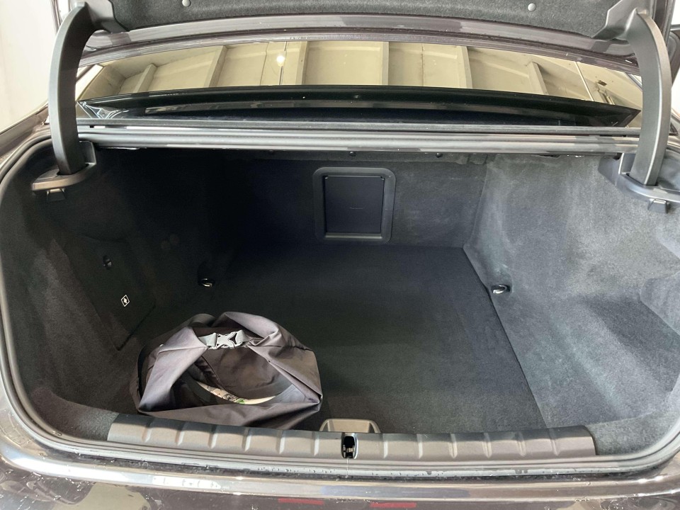 BMW Seria 7 750e xDrive - foto 12