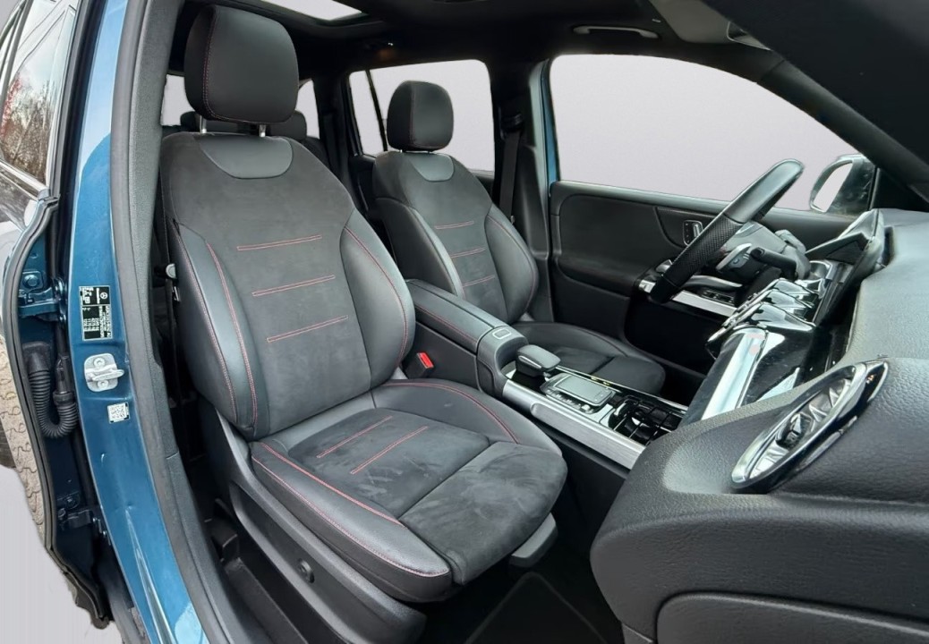 Mercedes-Benz GLB 200d AMG Line - foto 15
