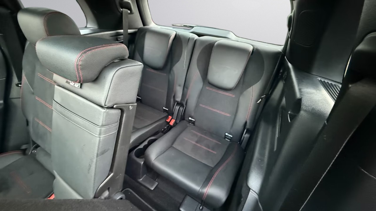 Mercedes-Benz GLB 200d AMG Line - foto 11