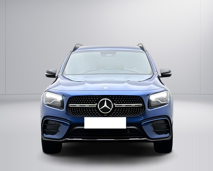 Mercedes-Benz GLB 200d AMG Line (2)