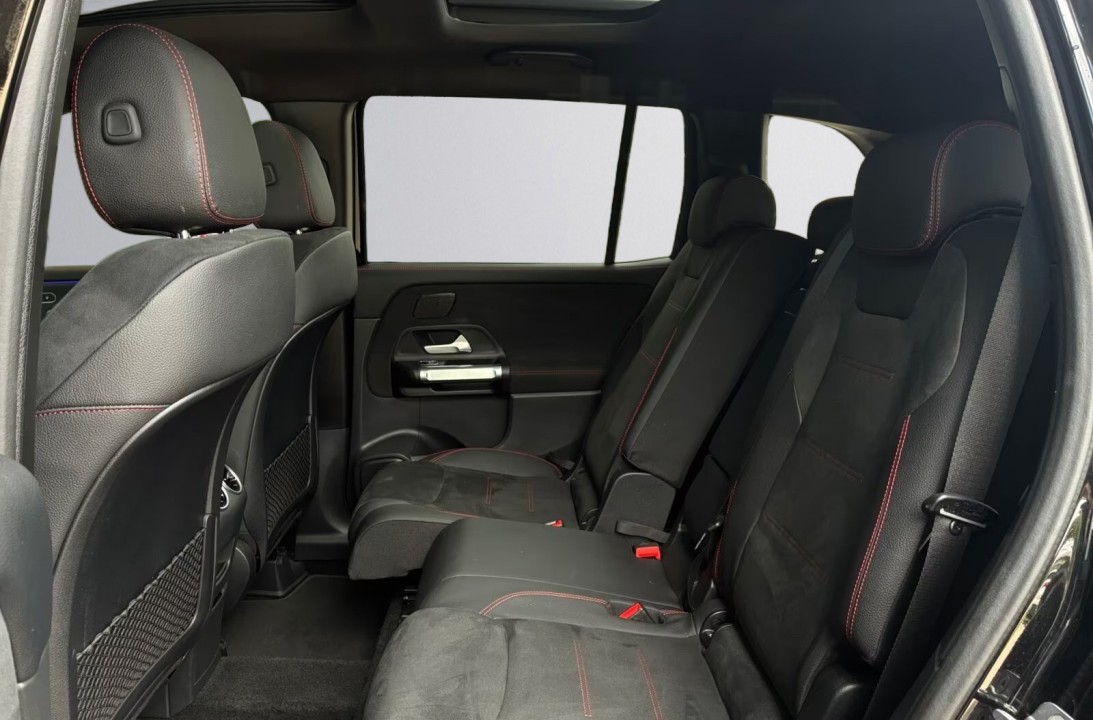 Mercedes-Benz GLB AMG 35 4MATIC - foto 11