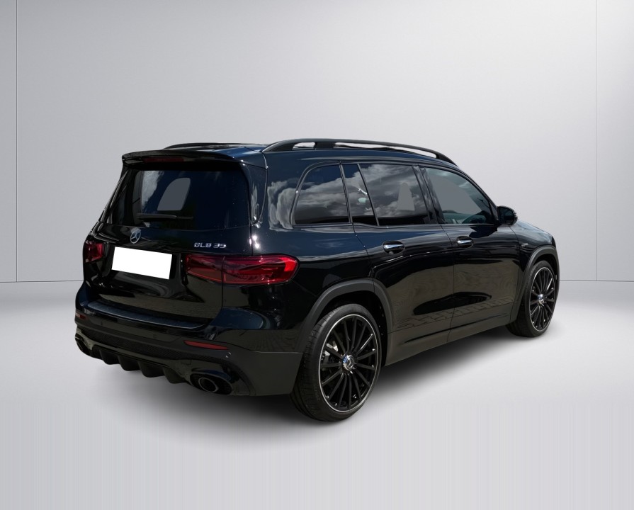 Mercedes-Benz GLB AMG 35 4MATIC (3)