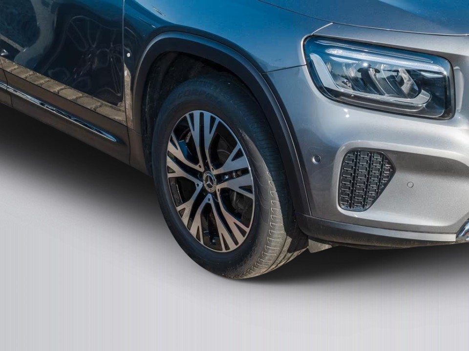 Mercedes-Benz GLB 220d 4MATIC Progressive - foto 12