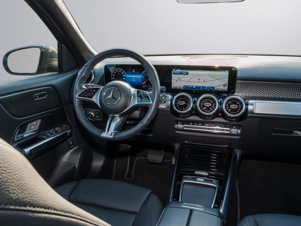Mercedes-Benz GLB 220d 4MATIC Progressive - foto 9
