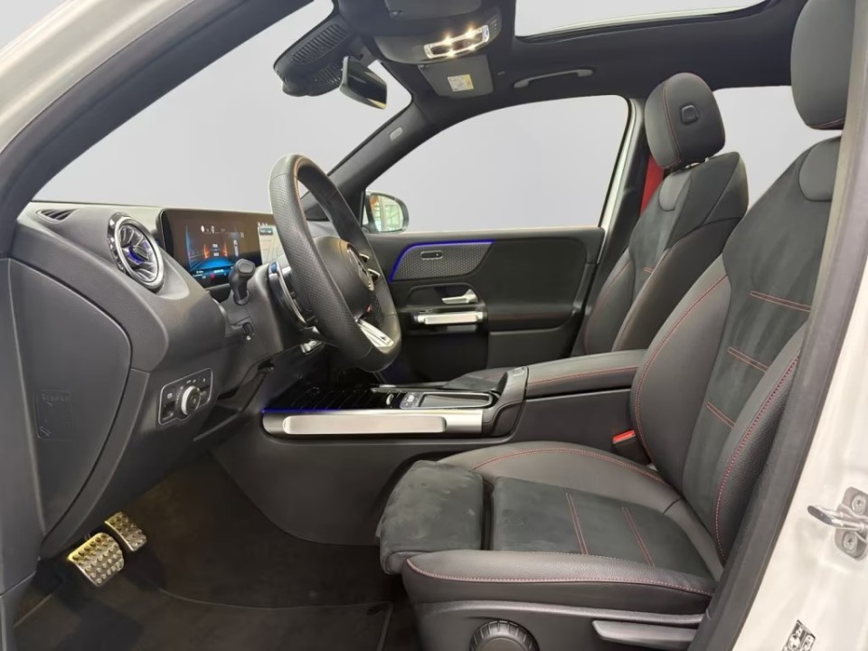 Mercedes-Benz GLB AMG 35 4MATIC - foto 11