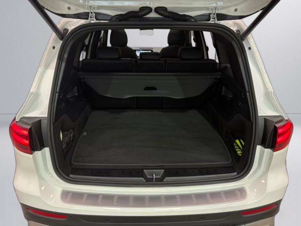 Mercedes-Benz GLB AMG 35 4MATIC - foto 15