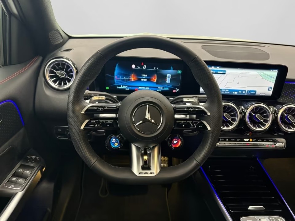 Mercedes-Benz GLB AMG 35 4MATIC - foto 9