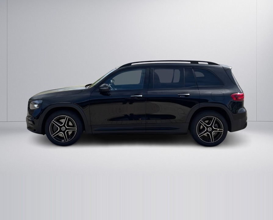 Mercedes-Benz GLB 220d 4MATIC AMG Line (4)