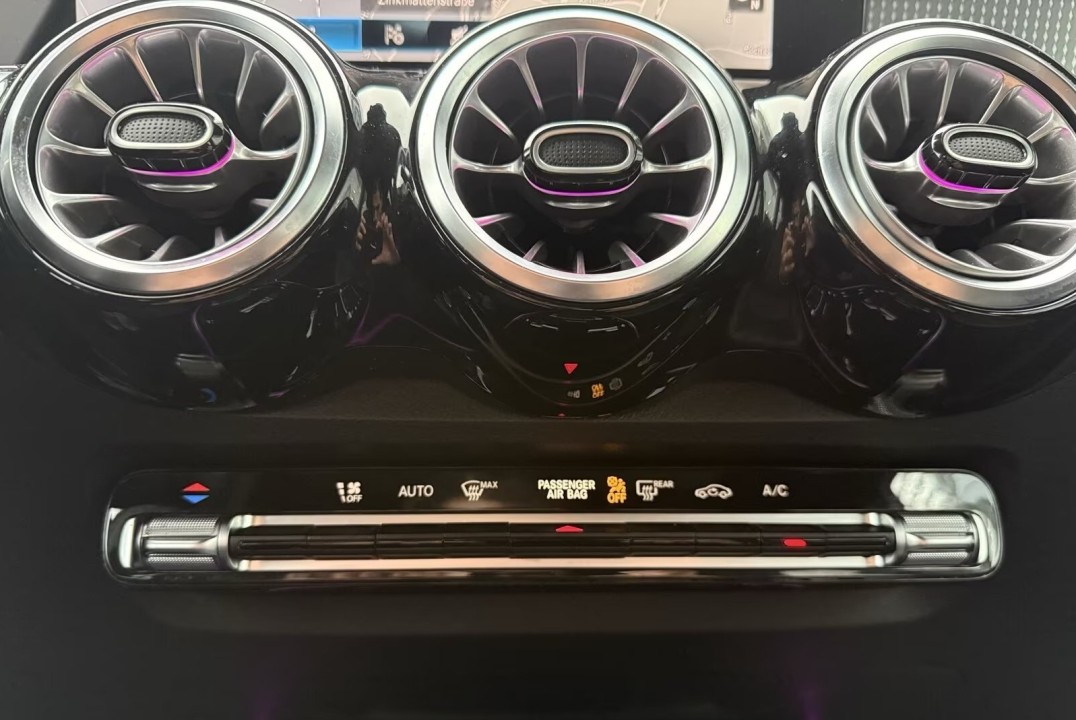 Mercedes-Benz GLB 220d 4MATIC - foto 12
