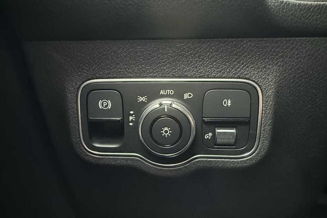 Mercedes-Benz GLB 220d 4MATIC - foto 15