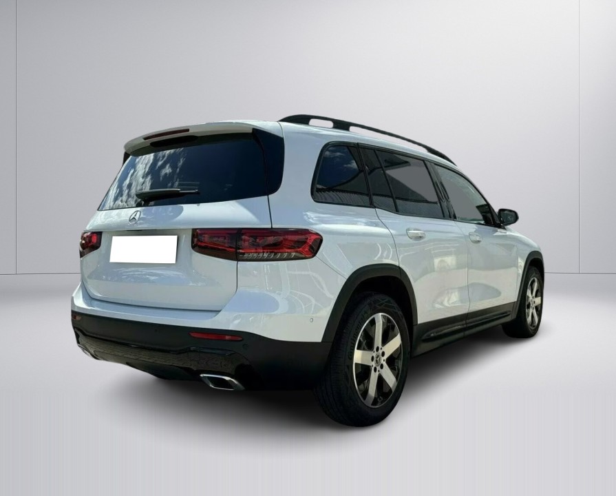 Mercedes-Benz GLB 220d 4MATIC (4)